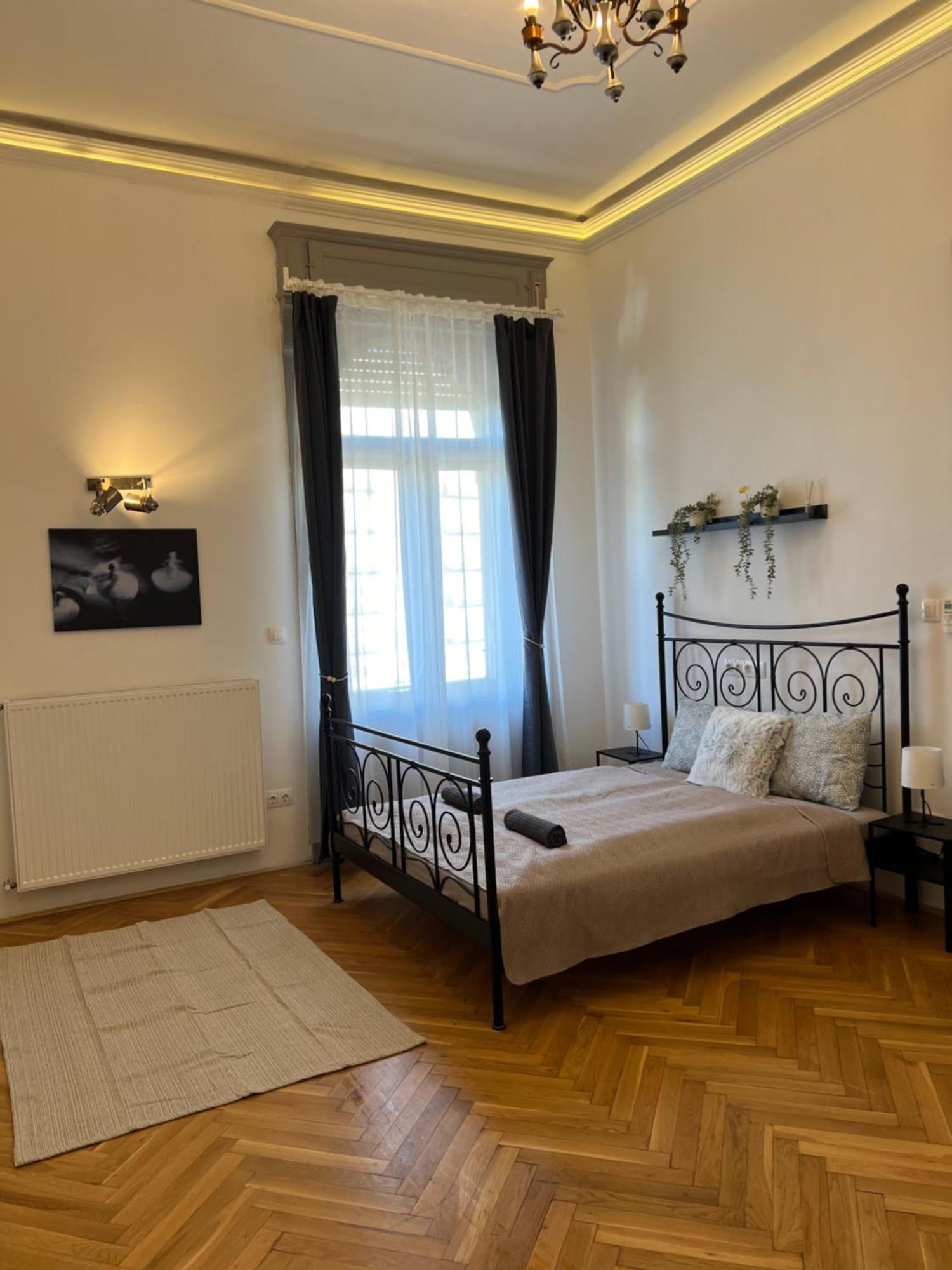 F14 Guesthouse ブダペスト エクステリア 写真
