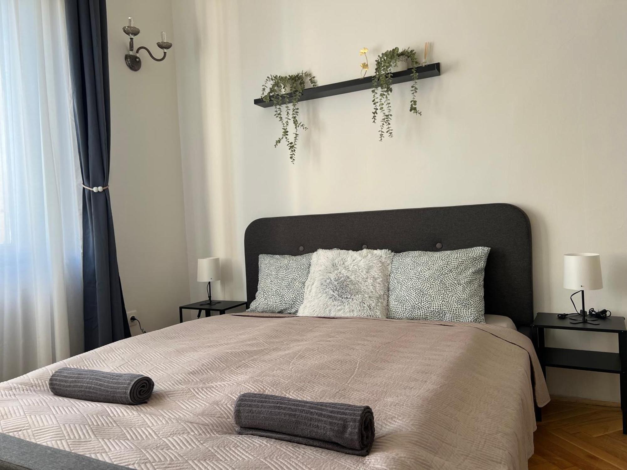 F14 Guesthouse ブダペスト エクステリア 写真